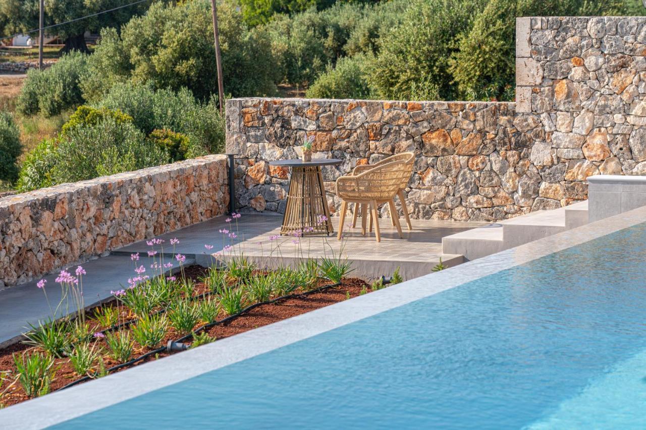 Summer Breeze Villa Tzamarelata 외부 사진