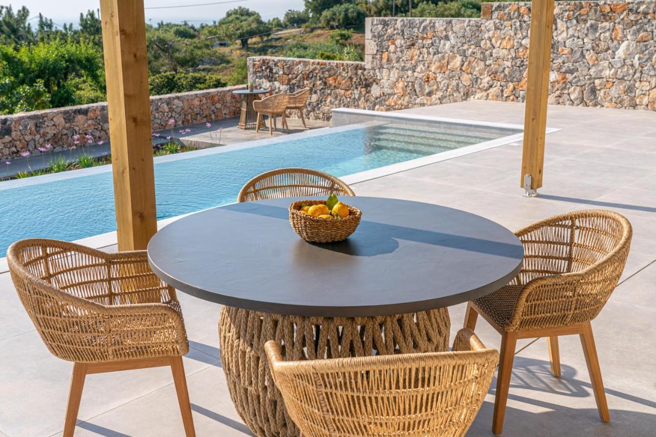 Summer Breeze Villa Tzamarelata 외부 사진