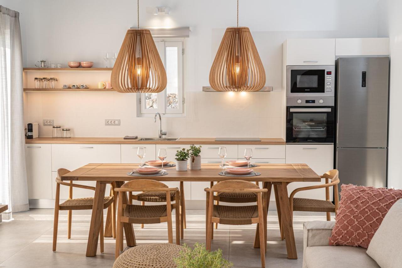 Summer Breeze Villa Tzamarelata 외부 사진