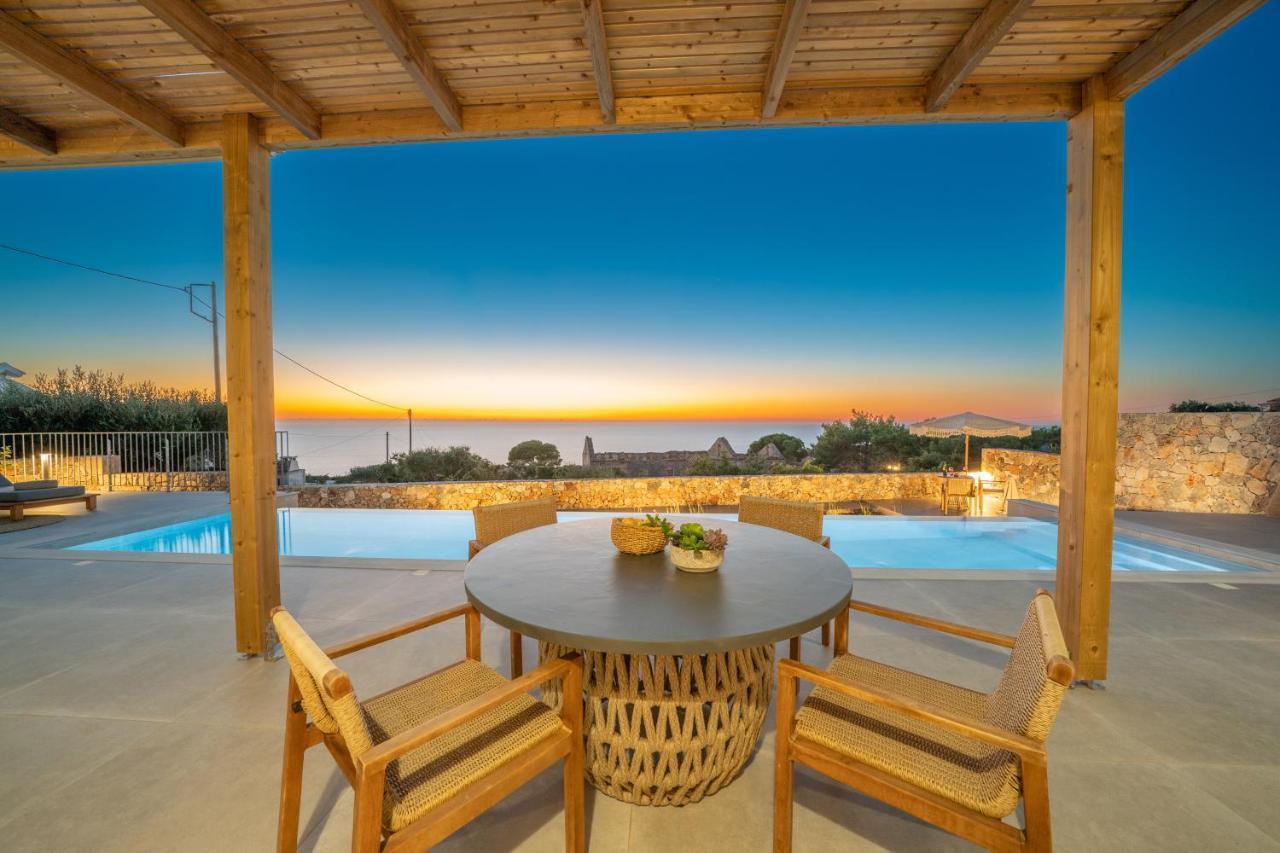 Summer Breeze Villa Tzamarelata 외부 사진