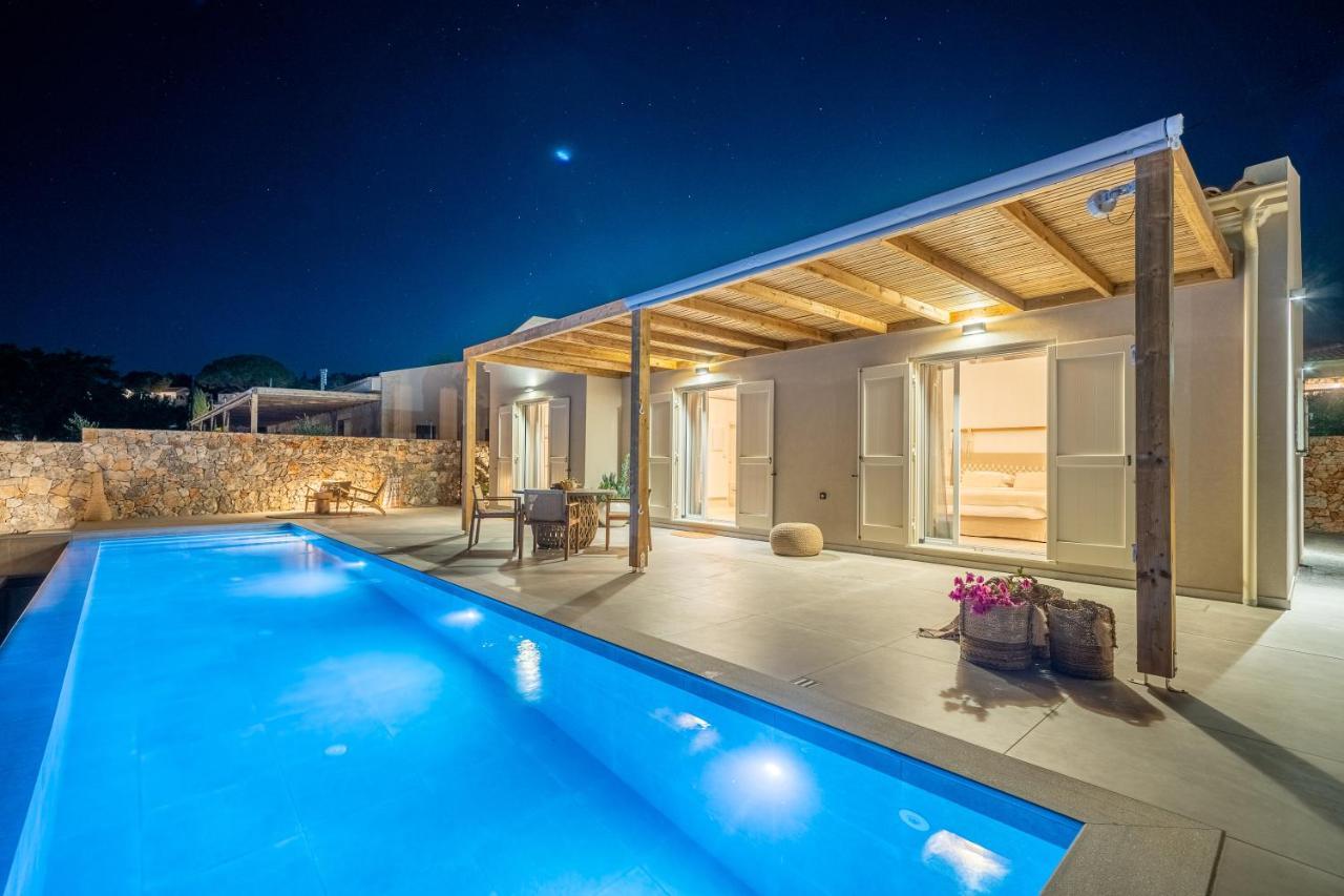 Summer Breeze Villa Tzamarelata 외부 사진